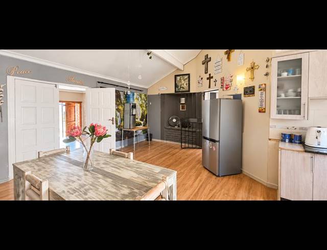 4 BEDROOM HOUSE FOR SALE IN THE REEDS